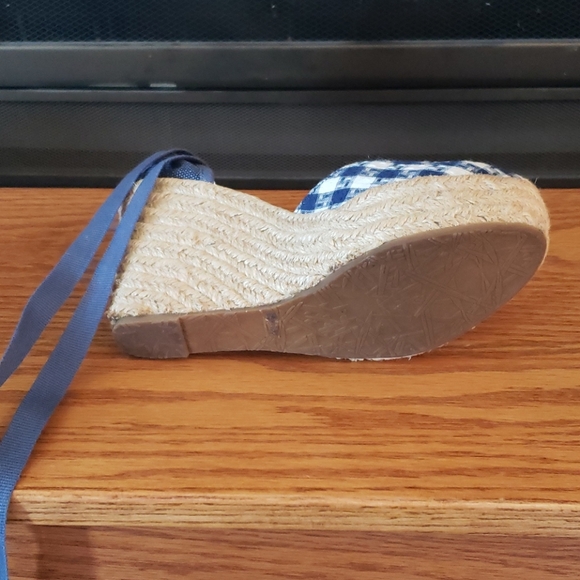 Bamboo Blue & White Checkered Espadrilles - Picture 3 of 3